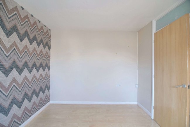 11 Diana Close, Sidcup, Kent, DA14 4PZ 8