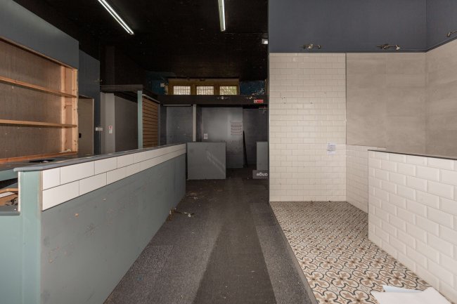 Hambly Mansions, 412-416 Streatham High Road, London, SW16 6EU 8