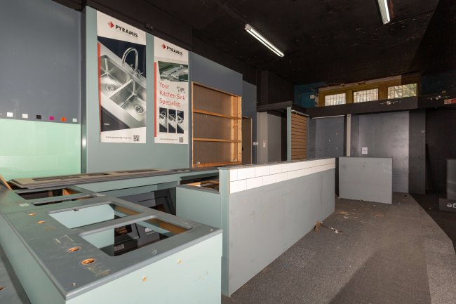 Hambly Mansions, 412-416 Streatham High Road, London, SW16 6EU 8