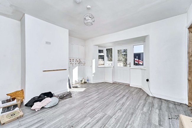 26 Faraday Road, Walsall, WS2 7ER 10