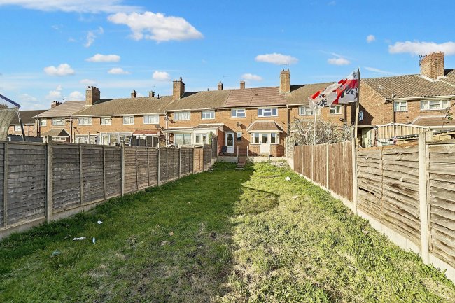 26 Faraday Road, Walsall, WS2 7ER 10