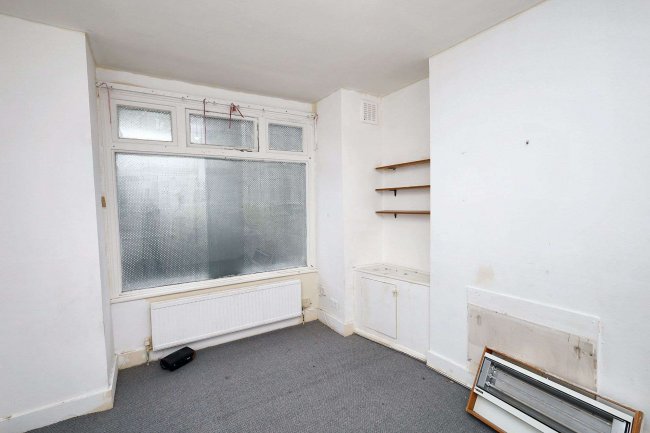 36 Grove Road, Walthamstow, London, E17 9BN 9