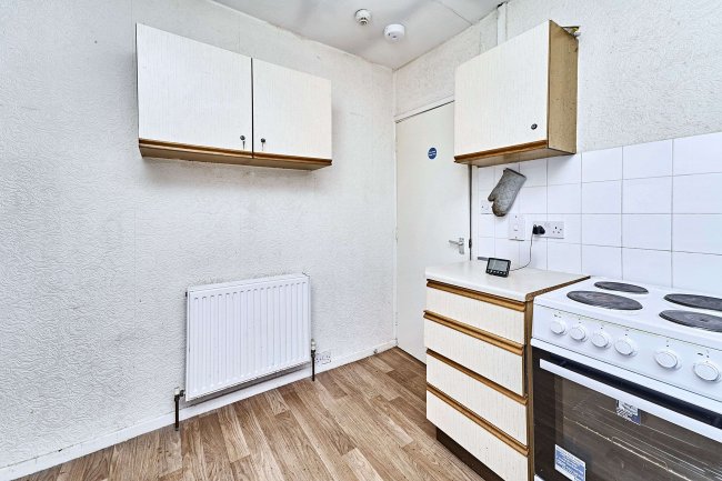 24 Douglass Road, Dudley, West Midlands, DY2 8NE 1