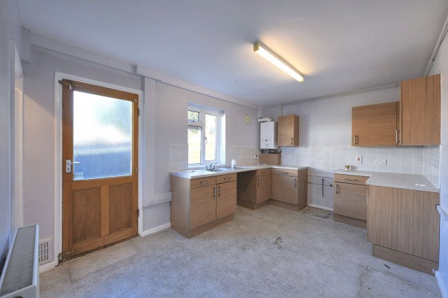 1 Dale Road, Crayford, Dartford, DA1 3PG 2