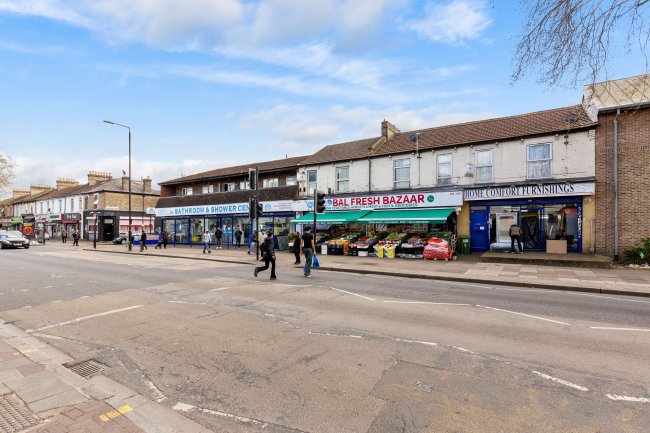 656 - 666 Romford Road, Manor Park, London E12 5AQ 17