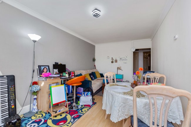 656 - 666 Romford Road, Manor Park, London E12 5AQ 17