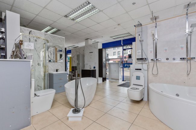 656 - 666 Romford Road, Manor Park, London E12 5AQ 17