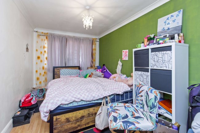 656 - 666 Romford Road, Manor Park, London E12 5AQ 17