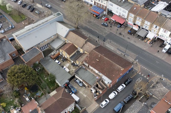 656 - 666 Romford Road, Manor Park, London E12 5AQ 17