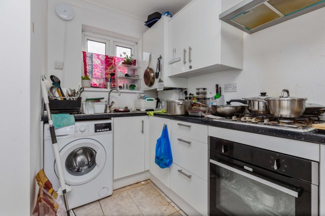 656 - 666 Romford Road, Manor Park, London E12 5AQ 17