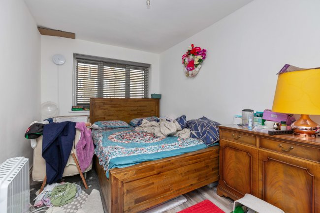 656 - 666 Romford Road, Manor Park, London E12 5AQ 17