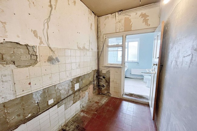 63 Beauchamp Road, Sutton, Surrey, SM1 2PY 6