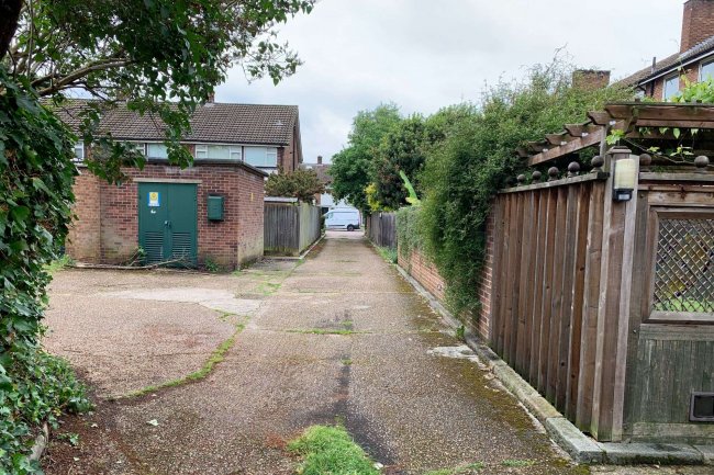 Garage 167, Courtlands Avenue, London SE12 8JB 6