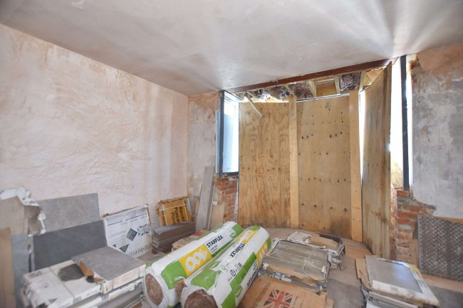 5 Lime Tree Walk, West Wickham, BR4 9EB 6