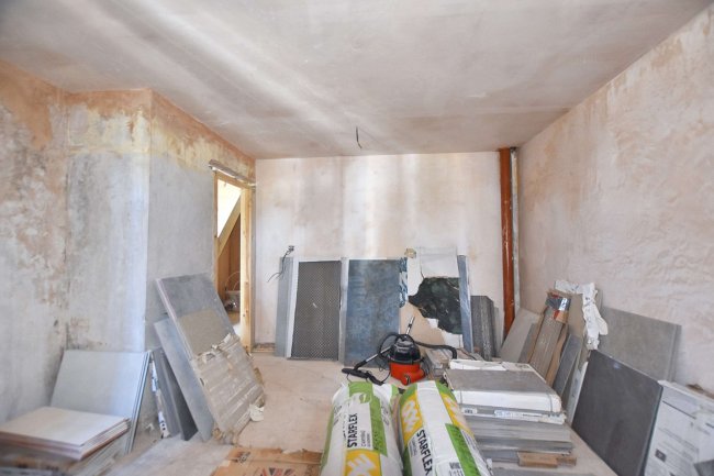 5 Lime Tree Walk, West Wickham, BR4 9EB 6