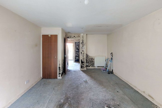 92 Antelope Road, Woolwich, London, SE18 5QT 7