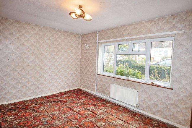 1 Hawthorn Road, Street, Somerset, BA16 0DF 1