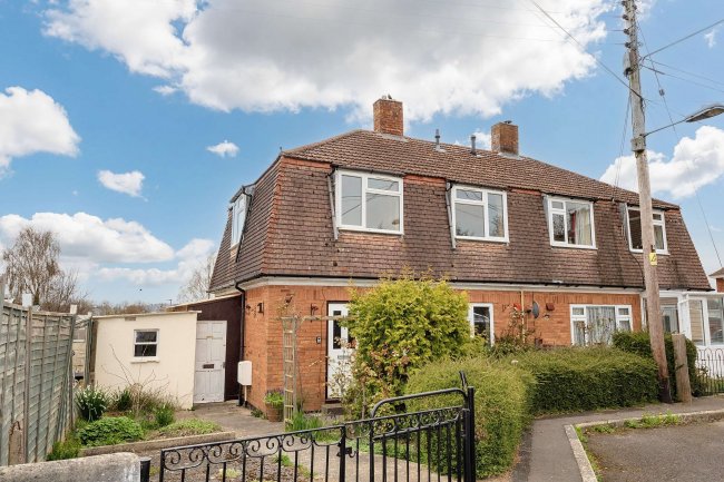 1 Hawthorn Road, Street, Somerset, BA16 0DF 1