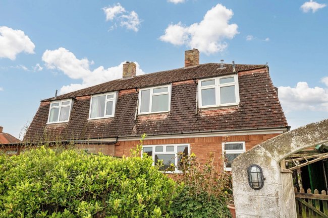 1 Hawthorn Road, Street, Somerset, BA16 0DF 1