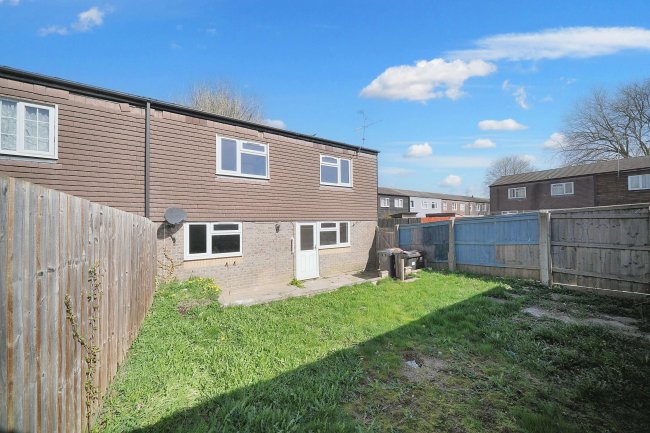 30 Pilgrims Way, Andover, Hampshire, SP10 5HW 9