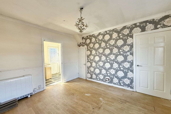 15 Hawthorn Crescent Washington NE38 9BQ 1