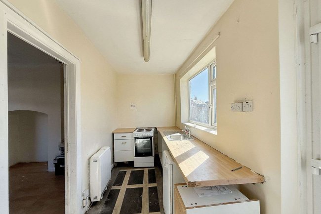 15 Hawthorn Crescent Washington NE38 9BQ 1