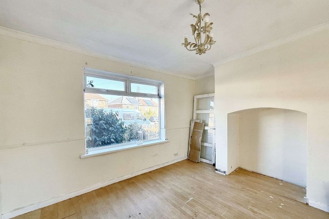 15 Hawthorn Crescent Washington NE38 9BQ 1