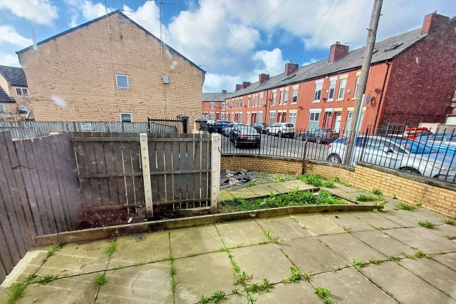 546D Hyde Road, Gorton, Manchester, M18 7AA 2