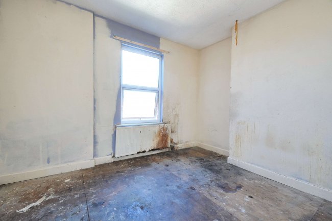 15 Seafield Road, Wirral, CH62 1EQ 3