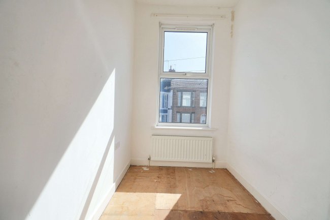 15 Seafield Road, Wirral, CH62 1EQ 3