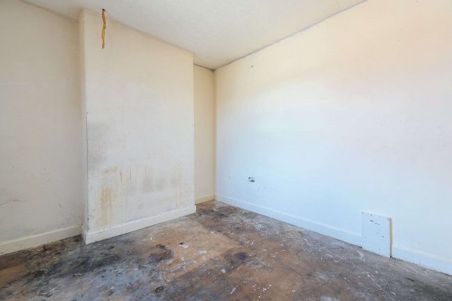 15 Seafield Road, Wirral, CH62 1EQ 3