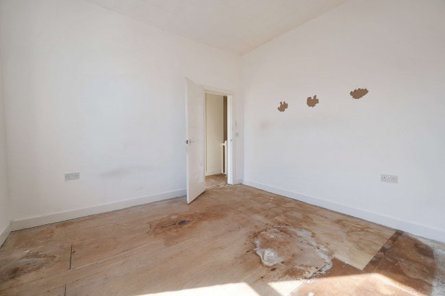 15 Seafield Road, Wirral, CH62 1EQ 3