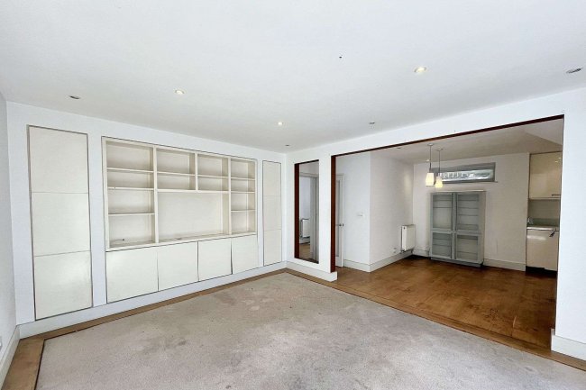 Flat 4, 12 Elm Grove Wimbledon London SW19 4HE 3