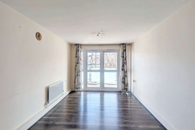 Flat 15, Cygnus Court, 850 Brighton Road, Purley, CR8 2FB 10