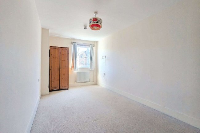 Flat 15, Cygnus Court, 850 Brighton Road, Purley, CR8 2FB 10