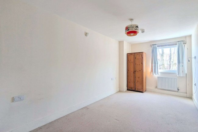 Flat 15, Cygnus Court, 850 Brighton Road, Purley, CR8 2FB 10