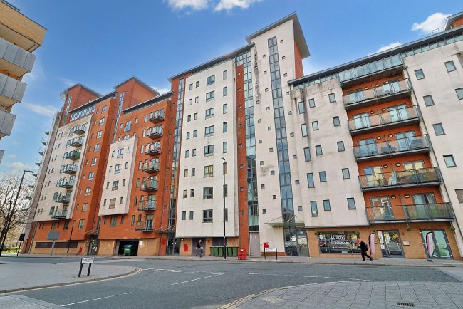 Flat 48, Oceana Boulevard, Briton Street, Southampton, SO14 3HU 9