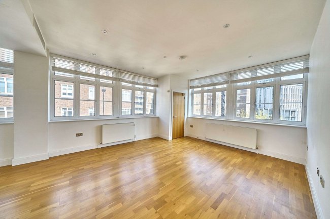 15 Hepburn House, 112 Marsham Street, Westminster, London SW1P 4HW 7