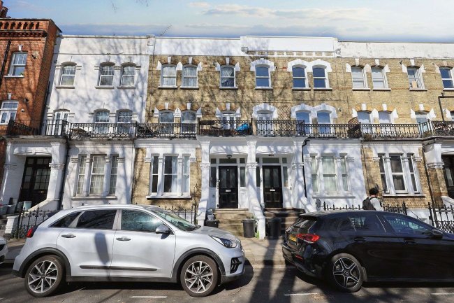 114A Barons Court Road, Barons Court, London W14 9DX 9