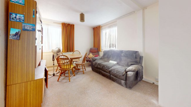 13 The Priory, Epsom Road, Croydon, Surrey, CR0 4NT 5