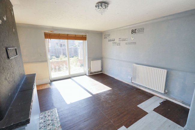 1 The Green, Cheshunt, Waltham Cross, EN8 0HA 9