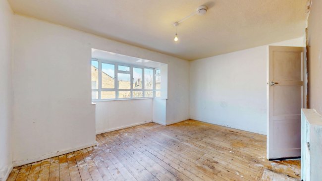 10B Brassey Square, Battersea, London, SW11 5LP 7