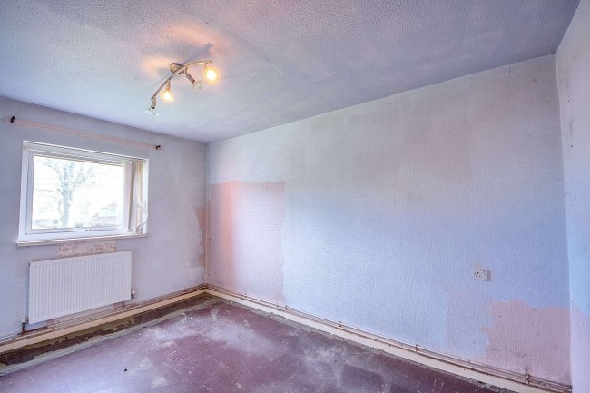 3 Rowan Close, Luton, Bedfordshire, LU1 1JF 3