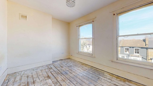 52C Farleigh Road, Stoke Newington, London, N16 7TQ 6