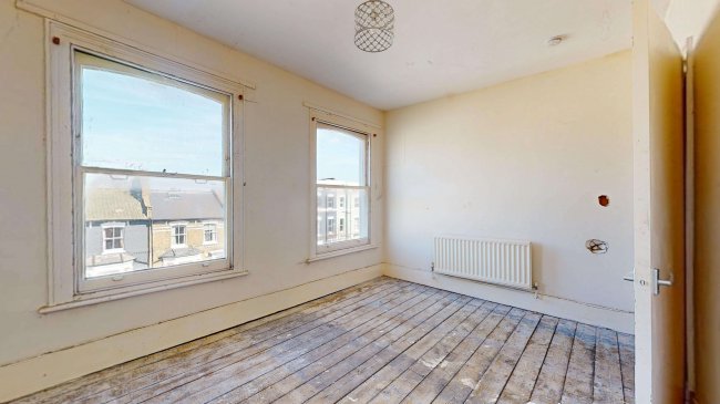 52C Farleigh Road, Stoke Newington, London, N16 7TQ 6