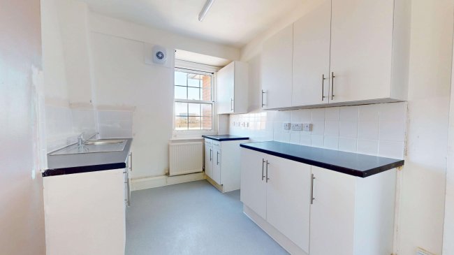 Flat 13, Block H, Peabody Estate, Camberwell Green, Camberwell, London SE5 7BN 9