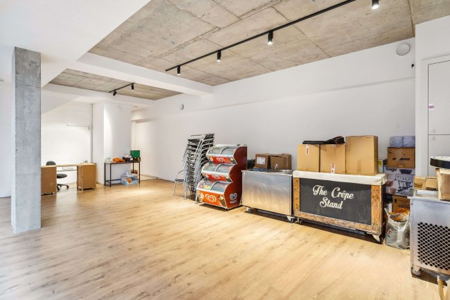 1 Kings Passage, Kingston upon Thames, KT1 1AQ 4