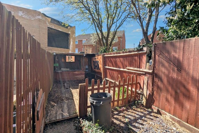 44D Albert Road, South Norwood, London, SE25 4JE 2