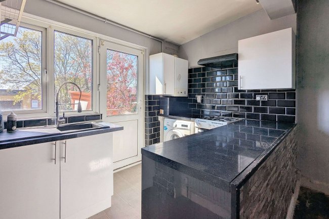 44D Albert Road, South Norwood, London, SE25 4JE 2