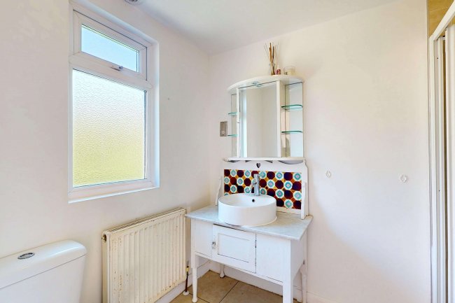 36 Wharncliffe Road, South Norwood, London, SE25 6SL 4